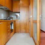 Lovely Cedofeita By Unique Hosts